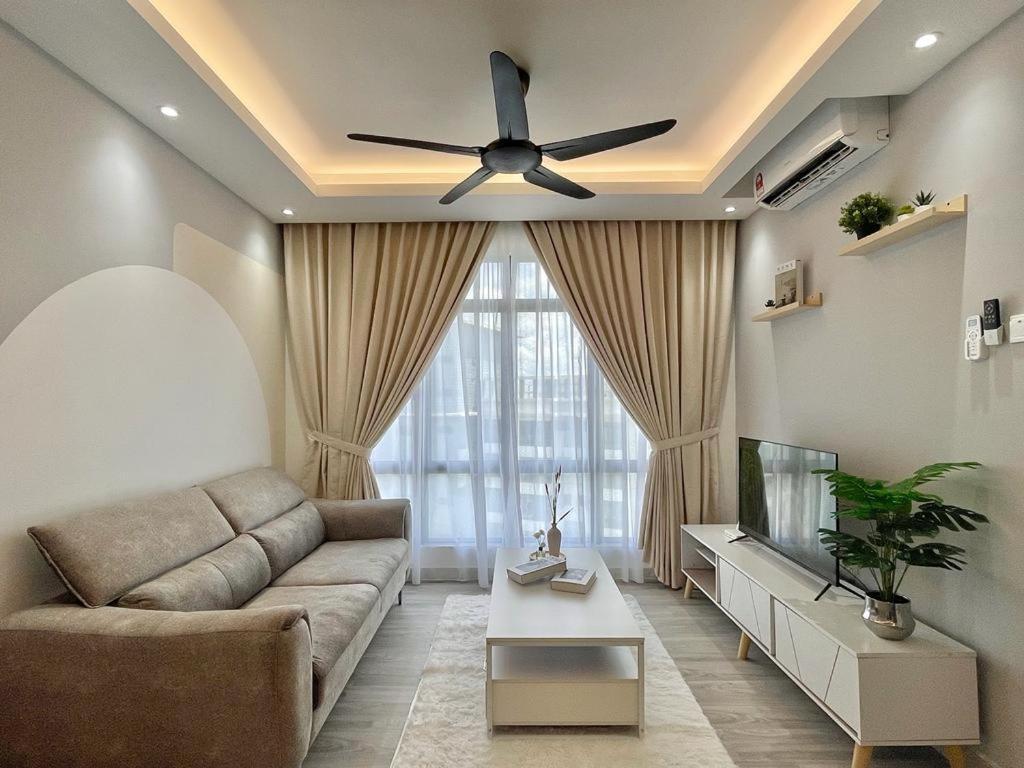 Arc Austin Hills Residensi By Antlerzone Apartment Джохор Бахру Екстериор снимка
