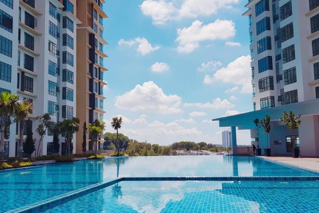 Arc Austin Hills Residensi By Antlerzone Apartment Джохор Бахру Екстериор снимка